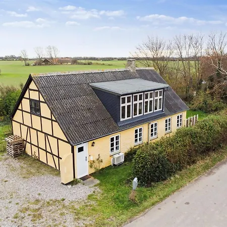 Hughlek - 1-5km From The Sea In Lolland- Falster And Mon By Interhome * ゲッサー