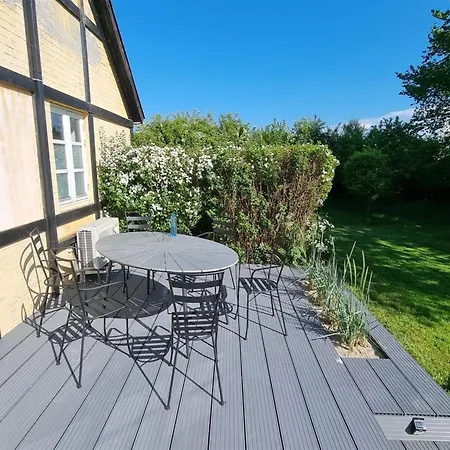 別荘 Hughlek - 1-5km From The Sea In Lolland- Falster And Mon By Interhome *