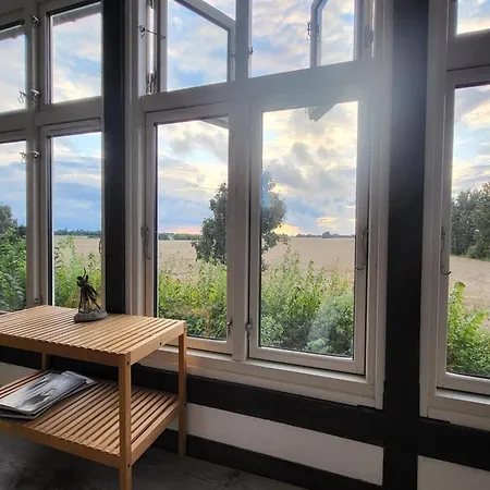 Feriehus Hughlek - 1-5km From The Sea By Interhome Gedser